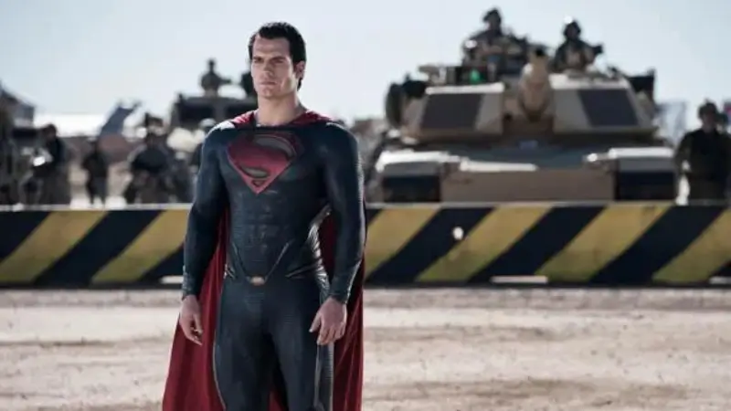 Ordem Cronológica Filmes Superman - O Homem de Aço (2013)